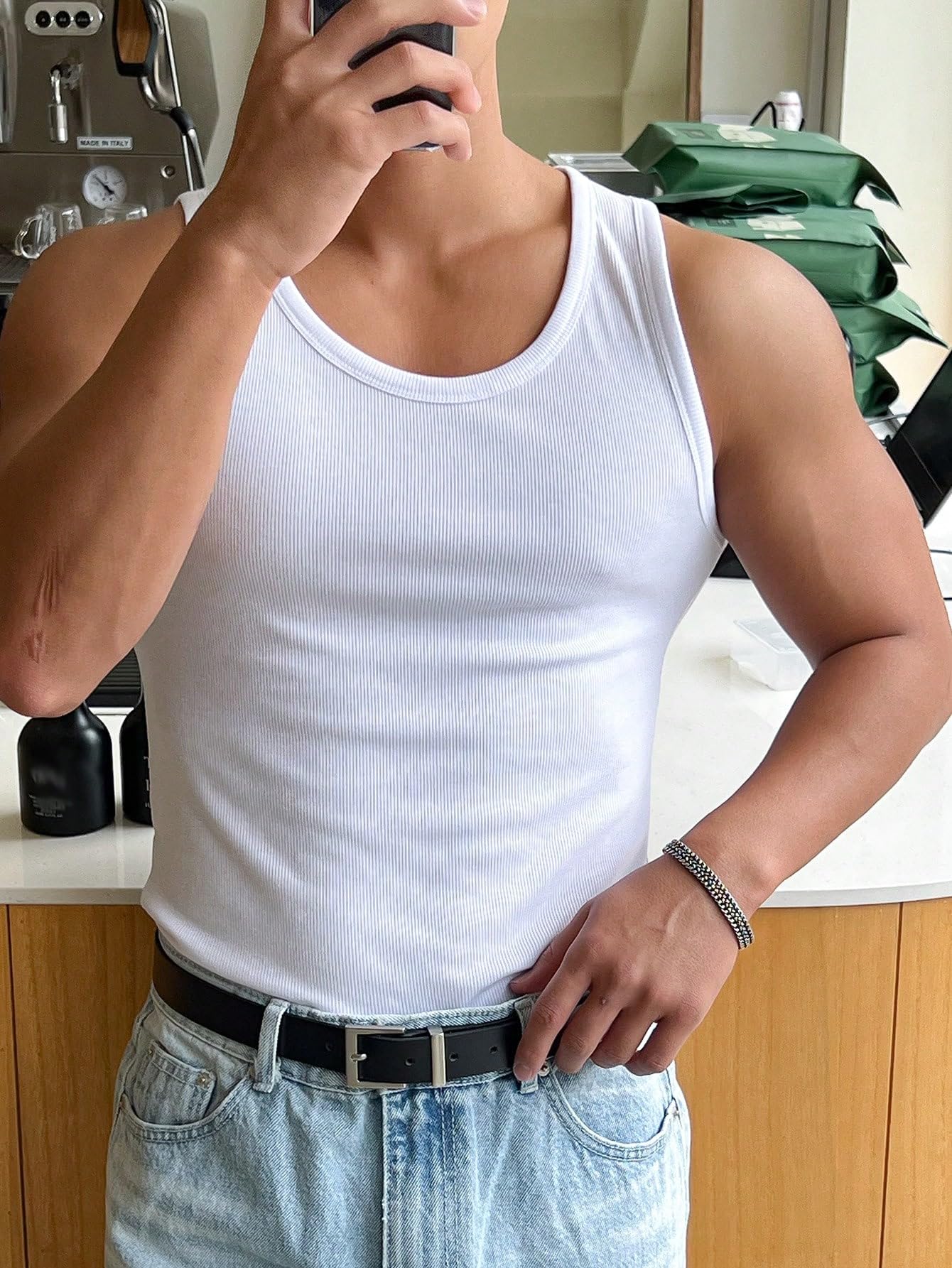 Men's Summer Tank Top Scoop Neck Workout Gym Muscle Tank T-Shirt Sleeveless Undershirt Support Customization (OEM) Sialkot Protective Wear. - Image 7